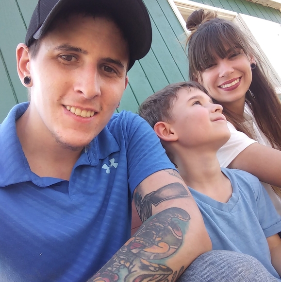 Meet your Posher, Daniel - Picture 1 of 1